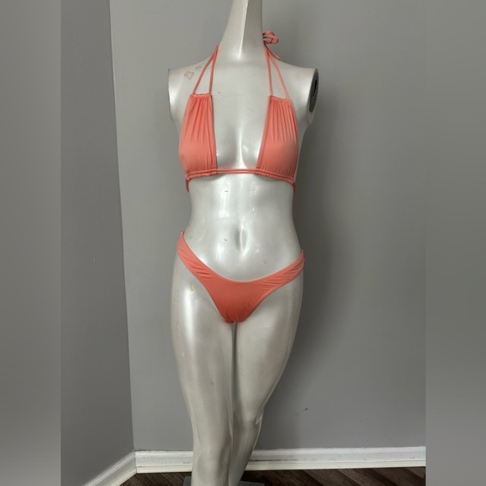 Monica Hansen Bikini Coral set